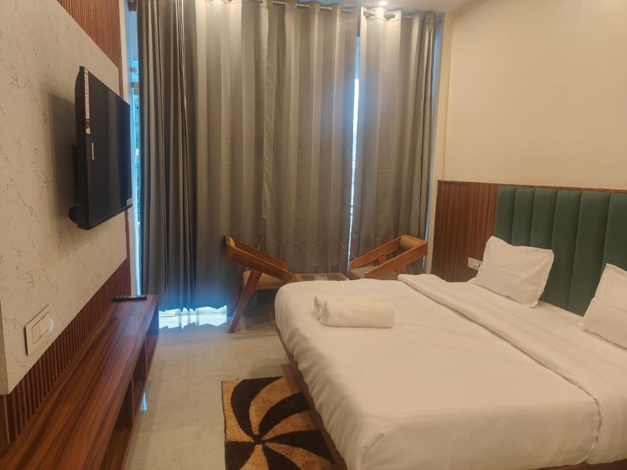 Aroma Resort Rishīkesh Zewnętrze zdjęcie