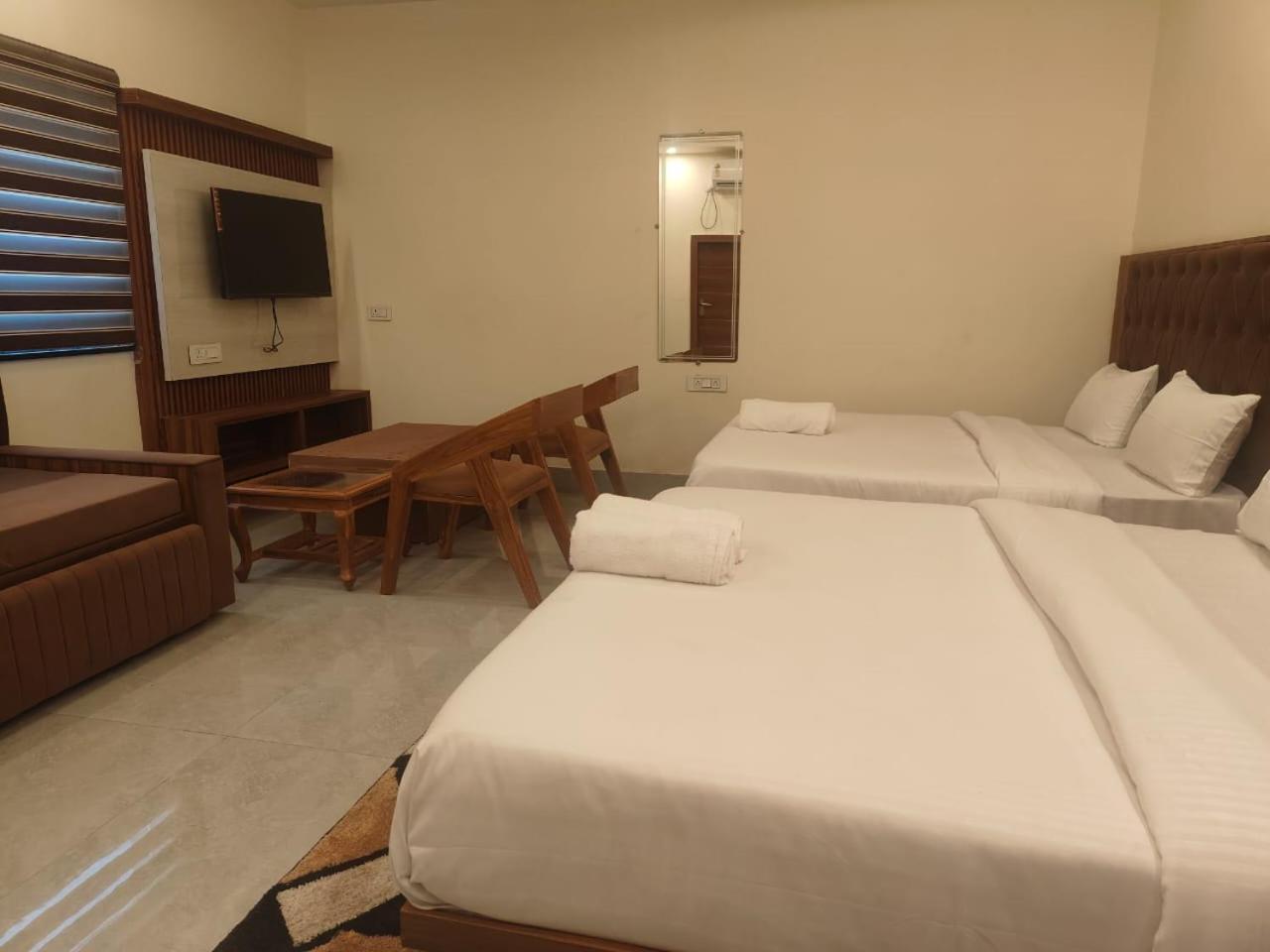 Aroma Resort Rishīkesh Zewnętrze zdjęcie