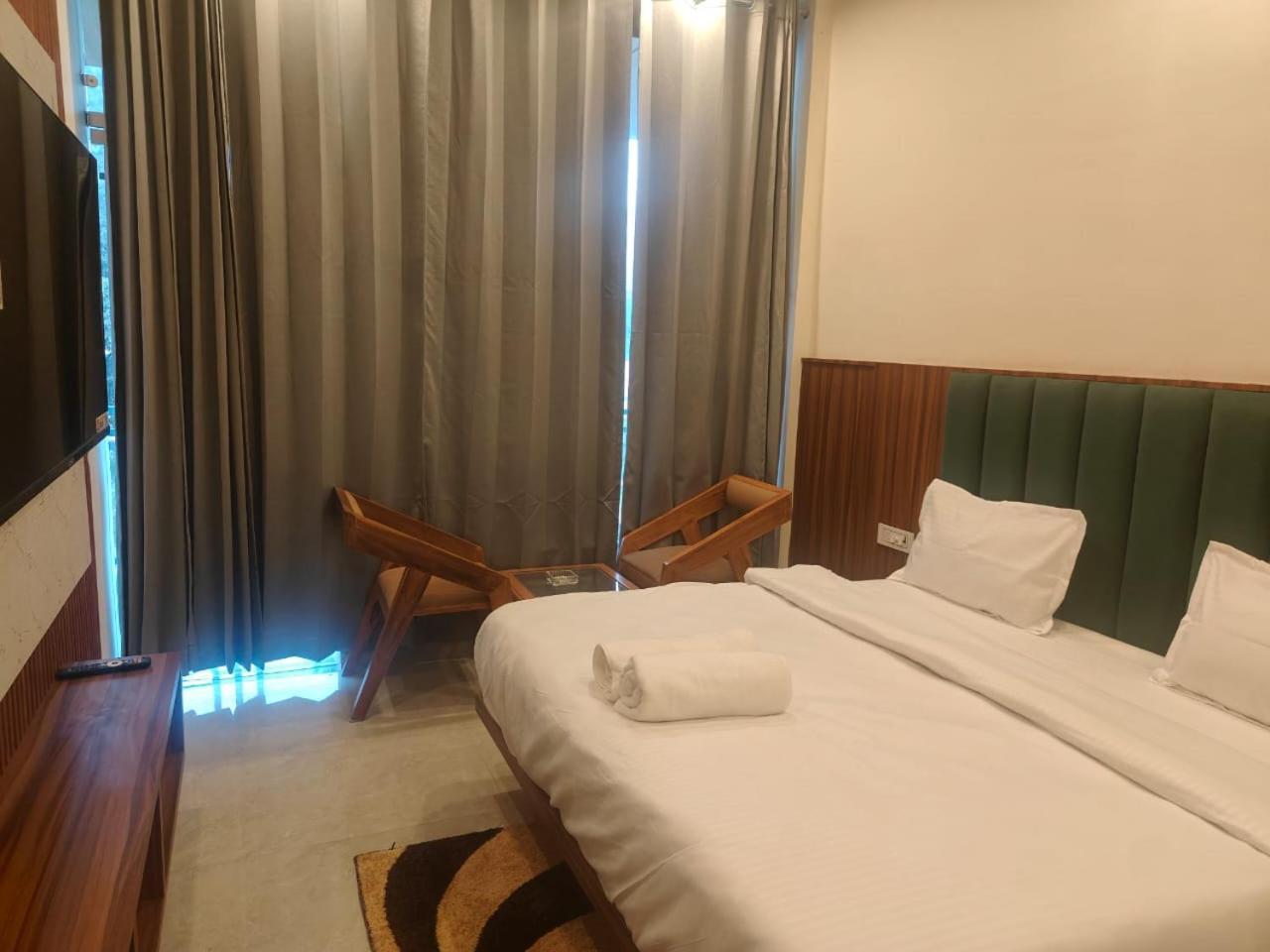 Aroma Resort Rishīkesh Zewnętrze zdjęcie
