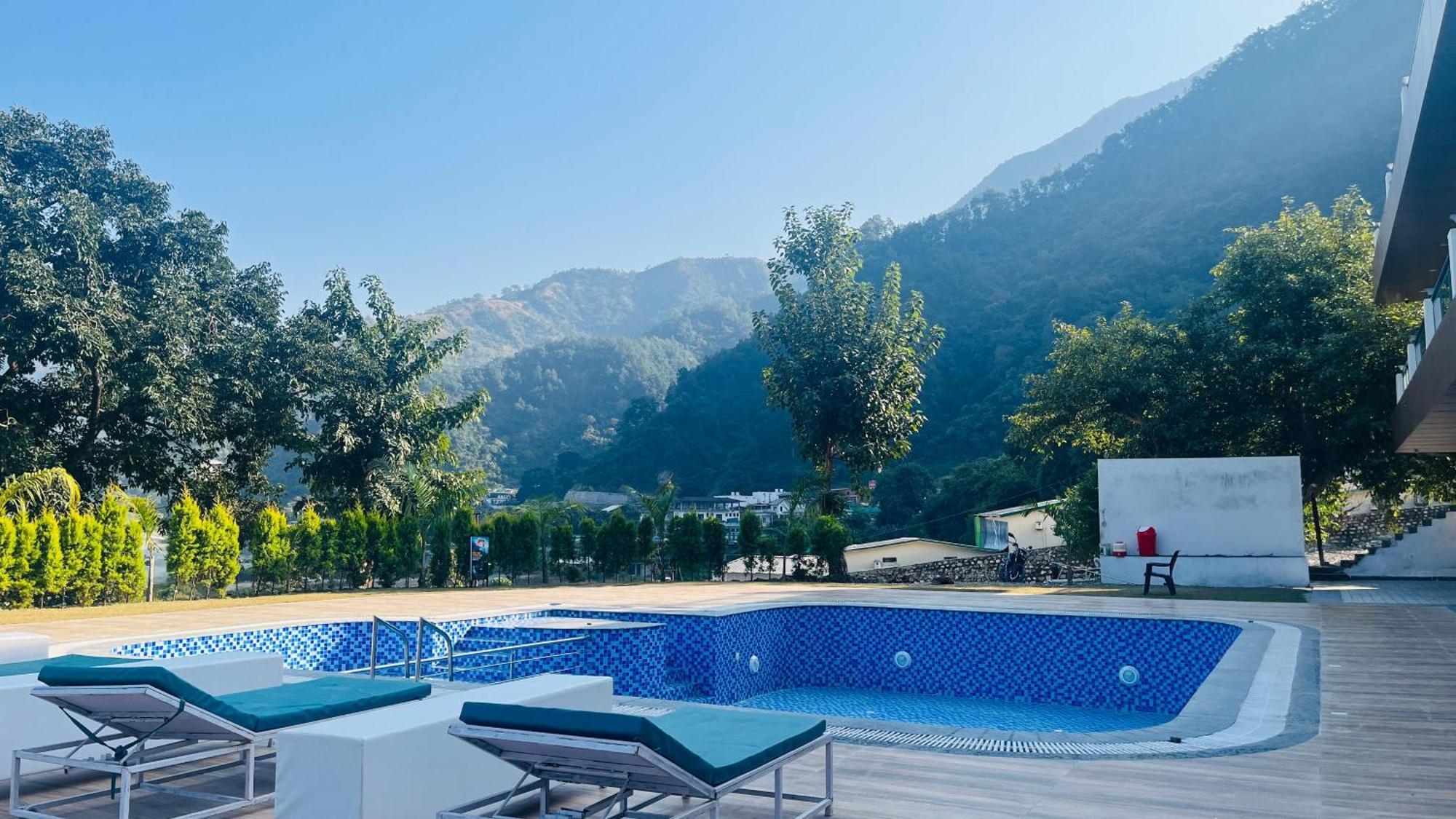 Aroma Resort Rishīkesh Zewnętrze zdjęcie