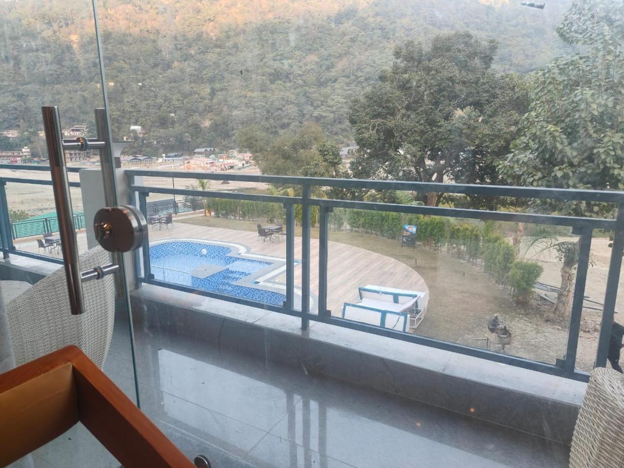 Aroma Resort Rishīkesh Zewnętrze zdjęcie