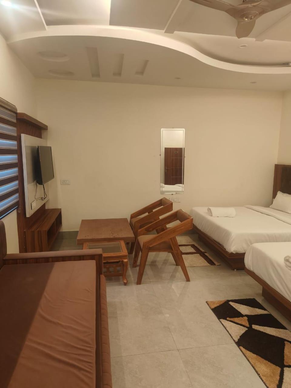 Aroma Resort Rishīkesh Zewnętrze zdjęcie
